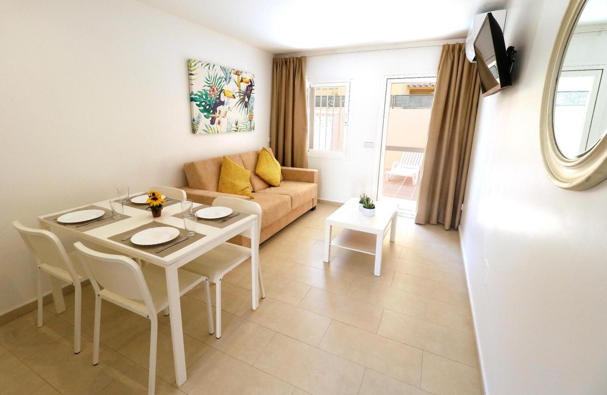 Naika Studios & Apartments Palma Nova  Luaran gambar